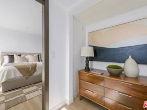 5841 David Avenue, Los Angeles CA 90034
