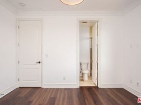 2005 Robinson Street B, Redondo Beach CA 90278