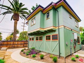 2325 Portland Street, Los Angeles CA 90007