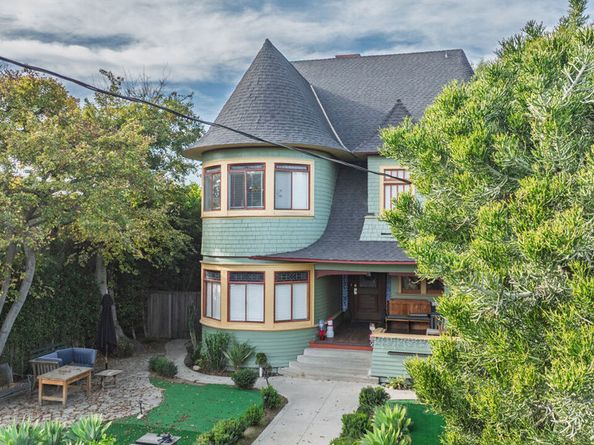 2325 Portland Street, Los Angeles CA 90007