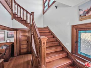 2325 Portland Street, Los Angeles CA 90007