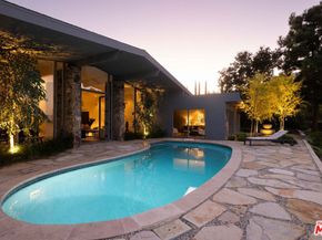 8559 Edwin Drive, Los Angeles CA 90046