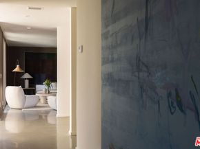 8559 Edwin Drive, Los Angeles CA 90046