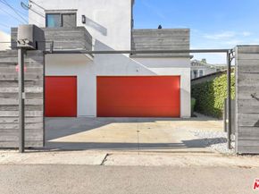 752 Palms Boulevard, Venice CA 90291