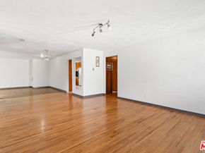 4373 Mcconnell Boulevard, Los Angeles CA 90066