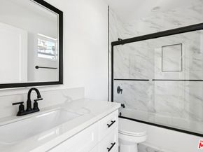 2113 Holly Drive, Los Angeles CA 90068