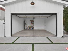 9036 W 24th Street, Los Angeles CA 90034