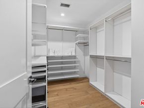 9036 W 24th Street, Los Angeles CA 90034