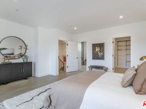 495 N St Andrews Place, Los Angeles CA 90004