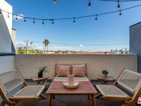 495 N St Andrews Place, Los Angeles CA 90004