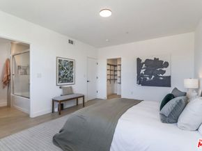 495 N St Andrews Place, Los Angeles CA 90004