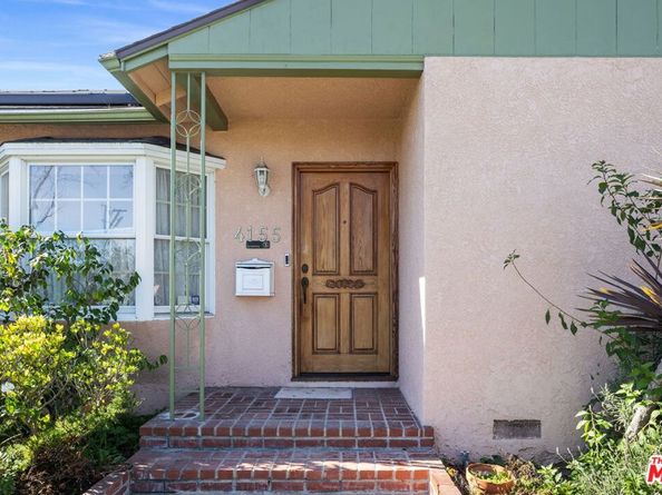 4155 Keever Avenue, Long Beach CA 90807