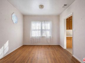 4155 Keever Avenue, Long Beach CA 90807