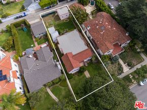 243 Euclid Street, Santa Monica CA 90402