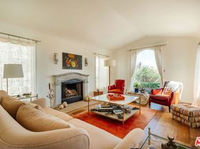 1633 Hi Point Street, Los Angeles CA 90035