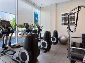 1705 Ocean 412, Santa Monica CA 90401