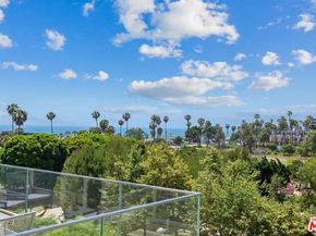 1705 Ocean 412, Santa Monica CA 90401