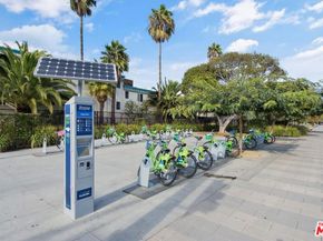 1705 Ocean 412, Santa Monica CA 90401