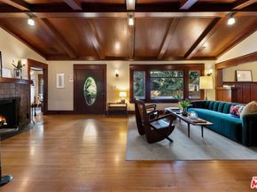 8050 Jovenita Canyon Drive, Los Angeles CA 90046