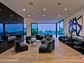 920 Linda Flora Drive, Los Angeles CA 90049