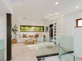 10443 Corfu Lane, Los Angeles CA 90077