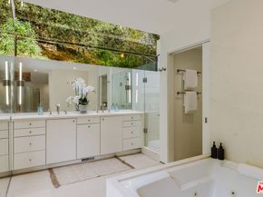 10443 Corfu Lane, Los Angeles CA 90077