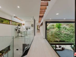 10443 Corfu Lane, Los Angeles CA 90077