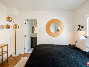 2331 S Cloverdale Avenue, Los Angeles CA 90016