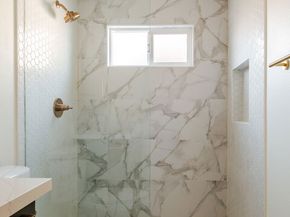 2331 S Cloverdale Avenue, Los Angeles CA 90016