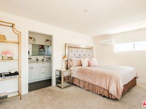 2331 S Cloverdale Avenue, Los Angeles CA 90016