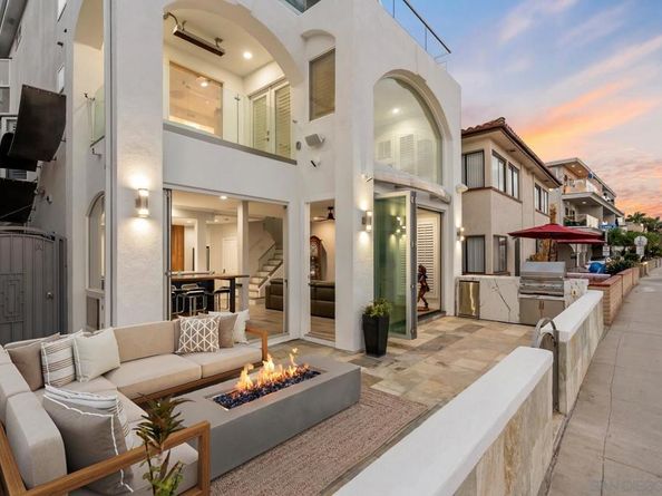 3490 Bayside Walk A, San Diego CA 92109