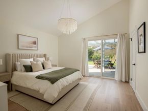5952 Highplace Dr, San Diego CA 92120