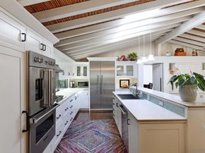 7733 Whitefield, La Jolla CA 92037