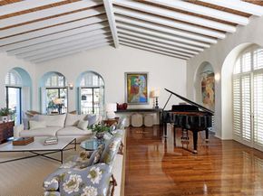 7733 Whitefield, La Jolla CA 92037