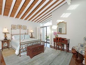 7733 Whitefield, La Jolla CA 92037