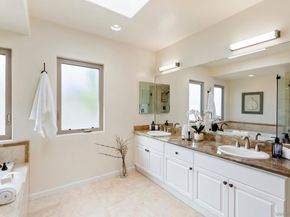 7520 Draper Ave 3, La Jolla CA 92037