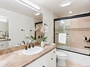 7520 Draper Ave 3, La Jolla CA 92037