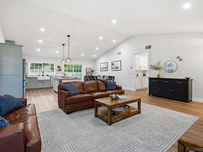 13095 Trail Dust Ave, San Diego CA 92129