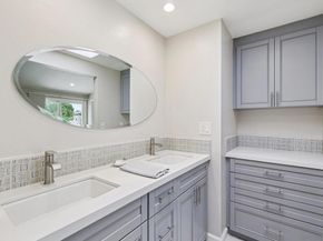 8870 Caminito Primavera, La Jolla CA 92037