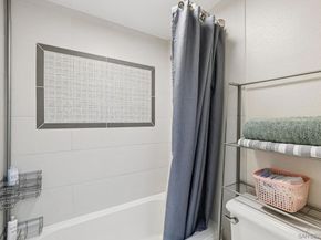 8870 Caminito Primavera, La Jolla CA 92037