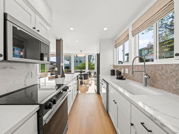3920 Riviera Dr A, San Diego CA 92109