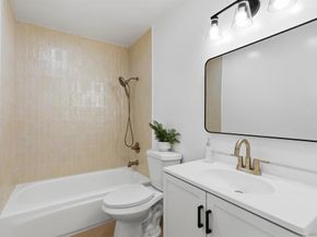 4750 Noyes St 204, San Diego CA 92109