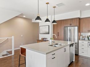2537 State St., Carlsbad CA 92008