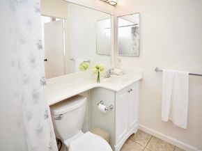 8026 Linda Vista Rd 1N, San Diego CA 92111