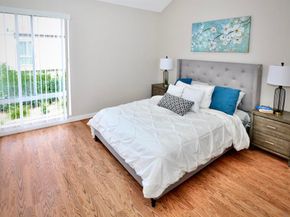 8026 Linda Vista Rd 1N, San Diego CA 92111