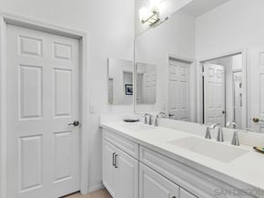 1949 Estancia Pl, Escondido CA 92029