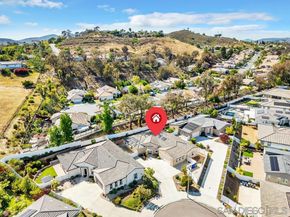 1949 Estancia Pl, Escondido CA 92029