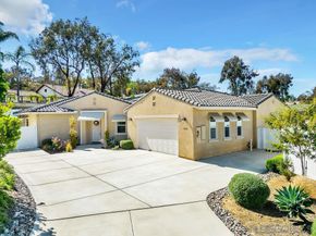 1949 Estancia Pl, Escondido CA 92029
