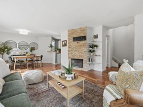 2746 Ariane 148, San Diego CA 92117