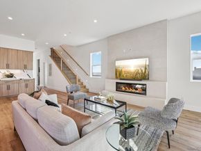 1860 Illion, San Diego CA 92110